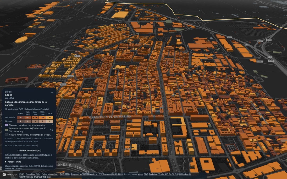 El Prat de Llobregat: vista 3D del centro al atardecer, con cada edificio coloreado por su época de construcción.