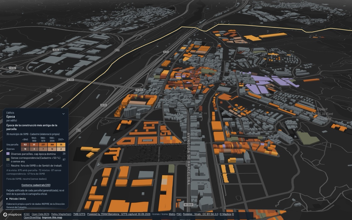 Molins de Rei: vista 3D del centro al atardecer, con cada edificio coloreado por su época de construcción.