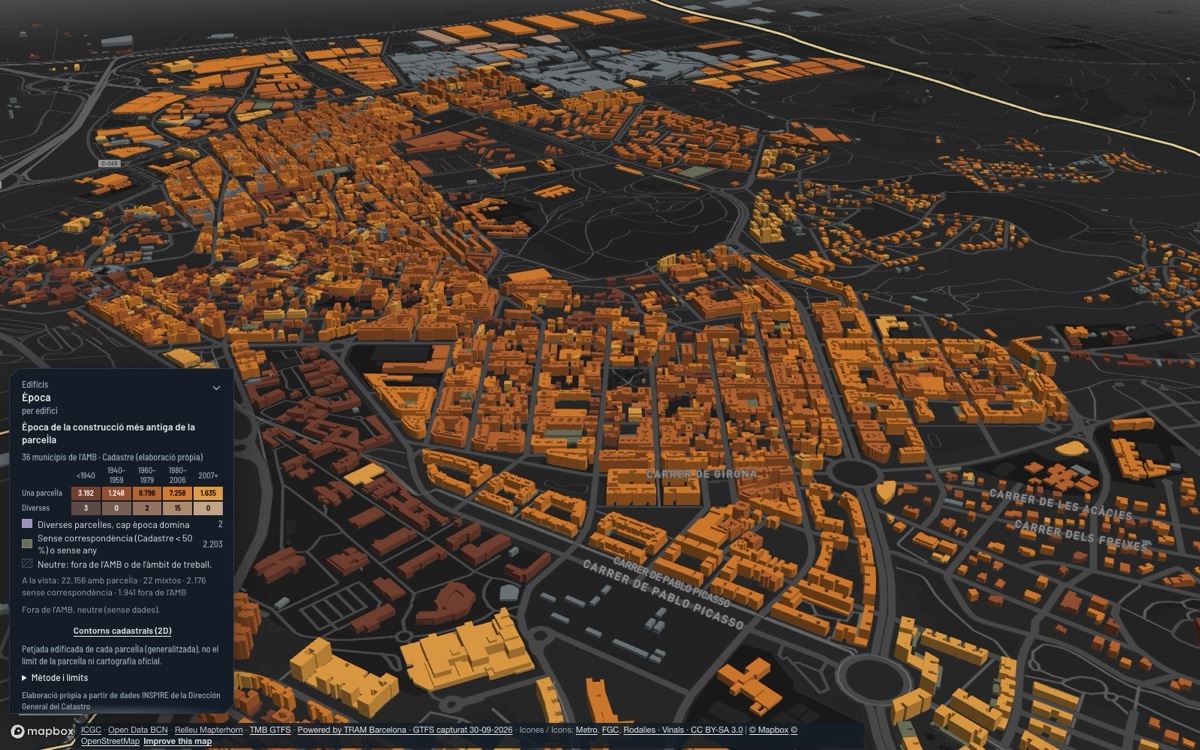 Sant Boi de Llobregat: vista 3D del centro al atardecer, con cada edificio coloreado por su época de construcción.